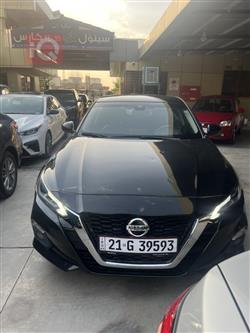 نیسان ئەلتیما